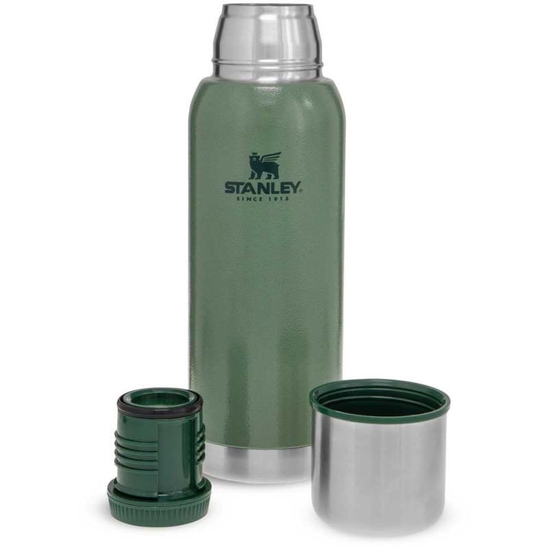 Stanley Adventure vacuum bottle 1,0 L capacity green