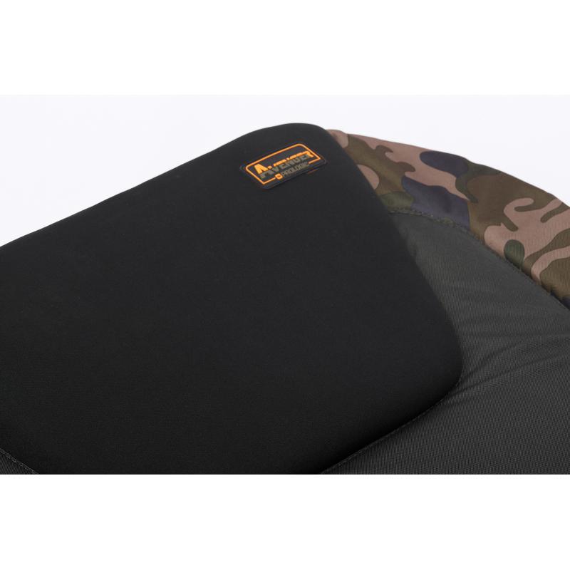 Prologic Avenger Bedchair 8 Leg 200X75cm 9.6Kg 120Kg 75X200cm 30-45cm