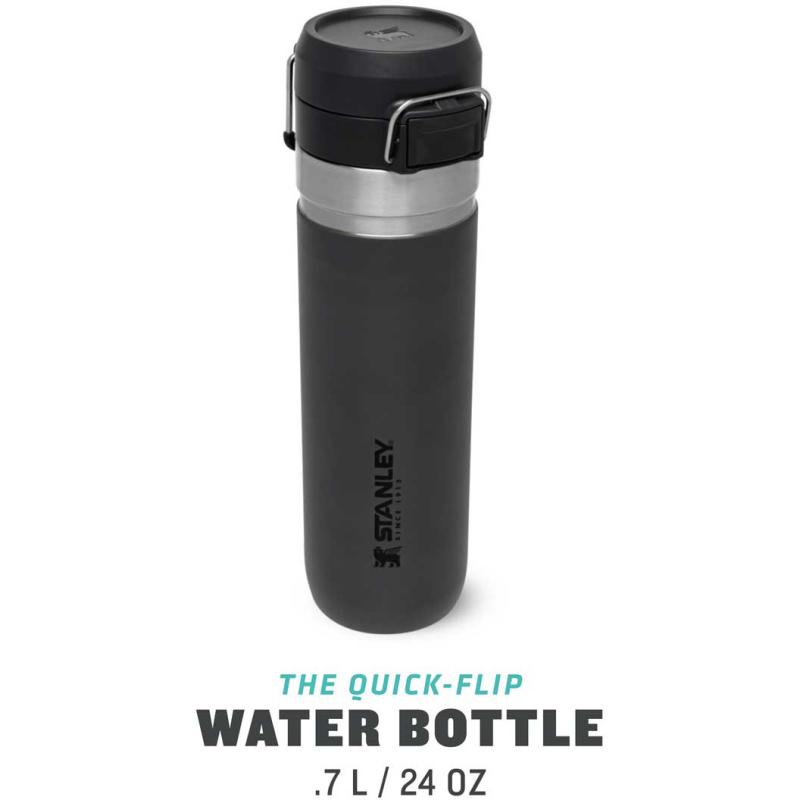 Stanley Quick Flip Water Bottle 0.7L capaciteit Houtskool